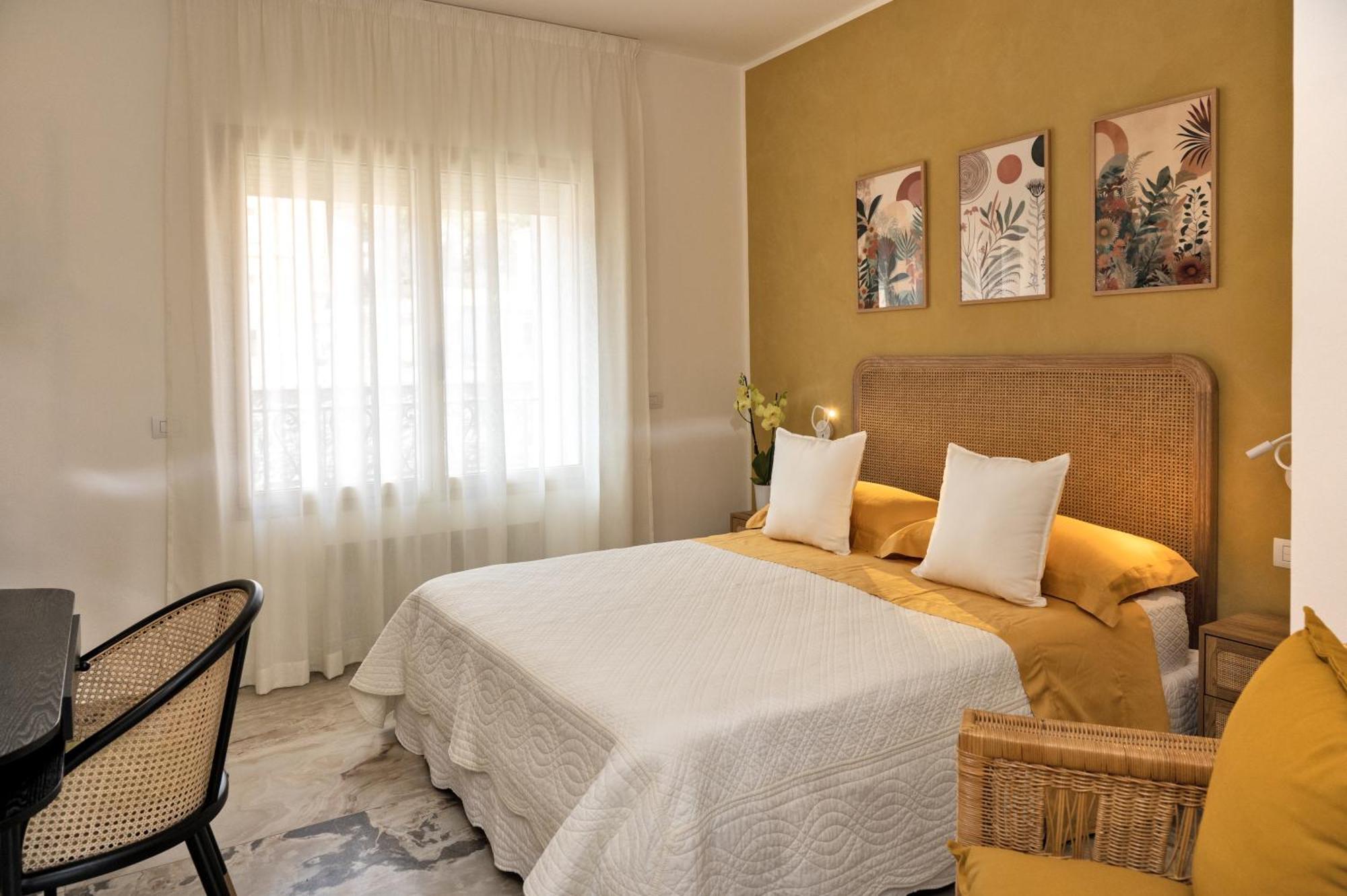 Rotareddu B&B Luogosanto ภายนอก รูปภาพ