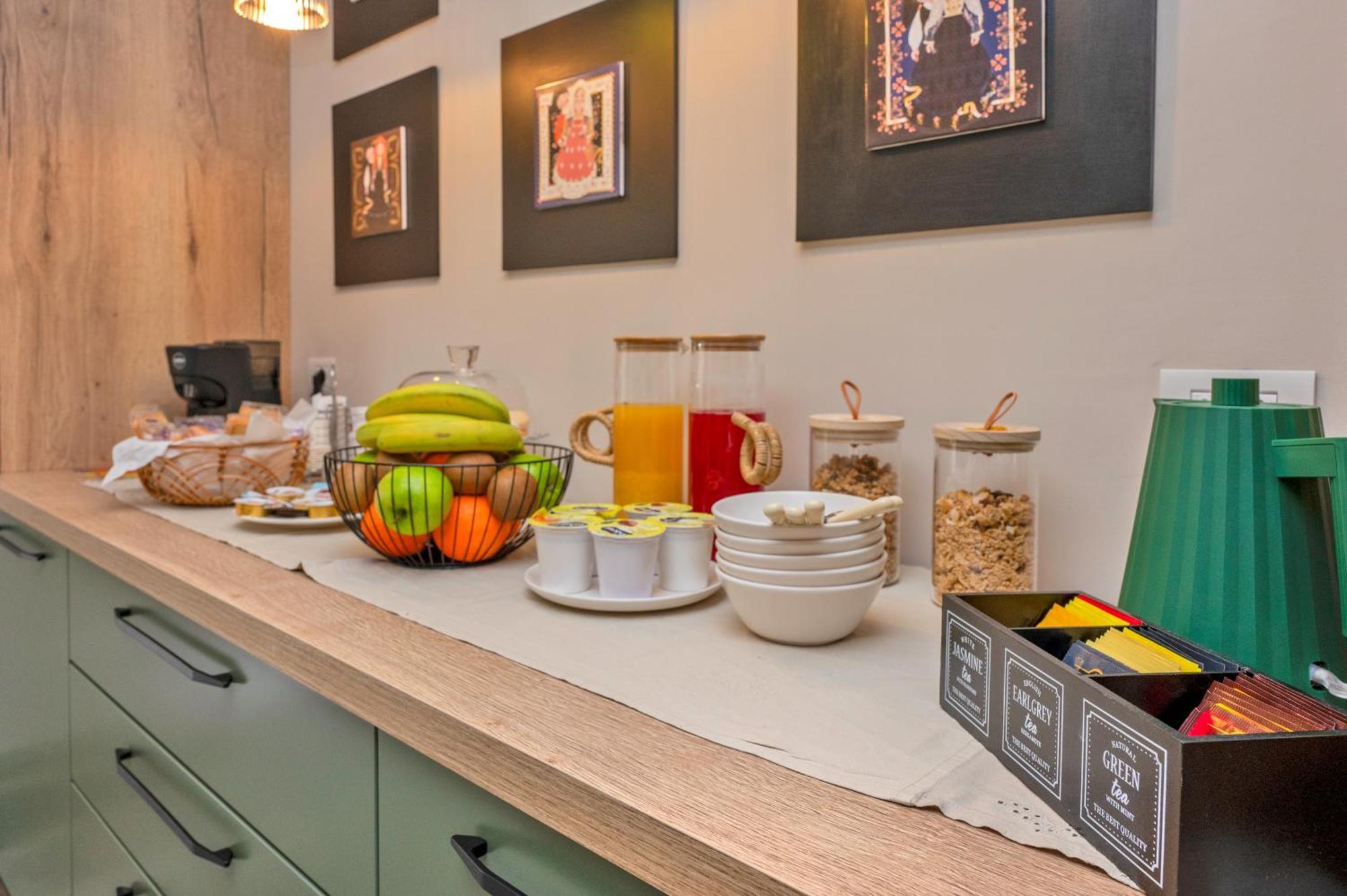 Rotareddu B&B Luogosanto ภายนอก รูปภาพ